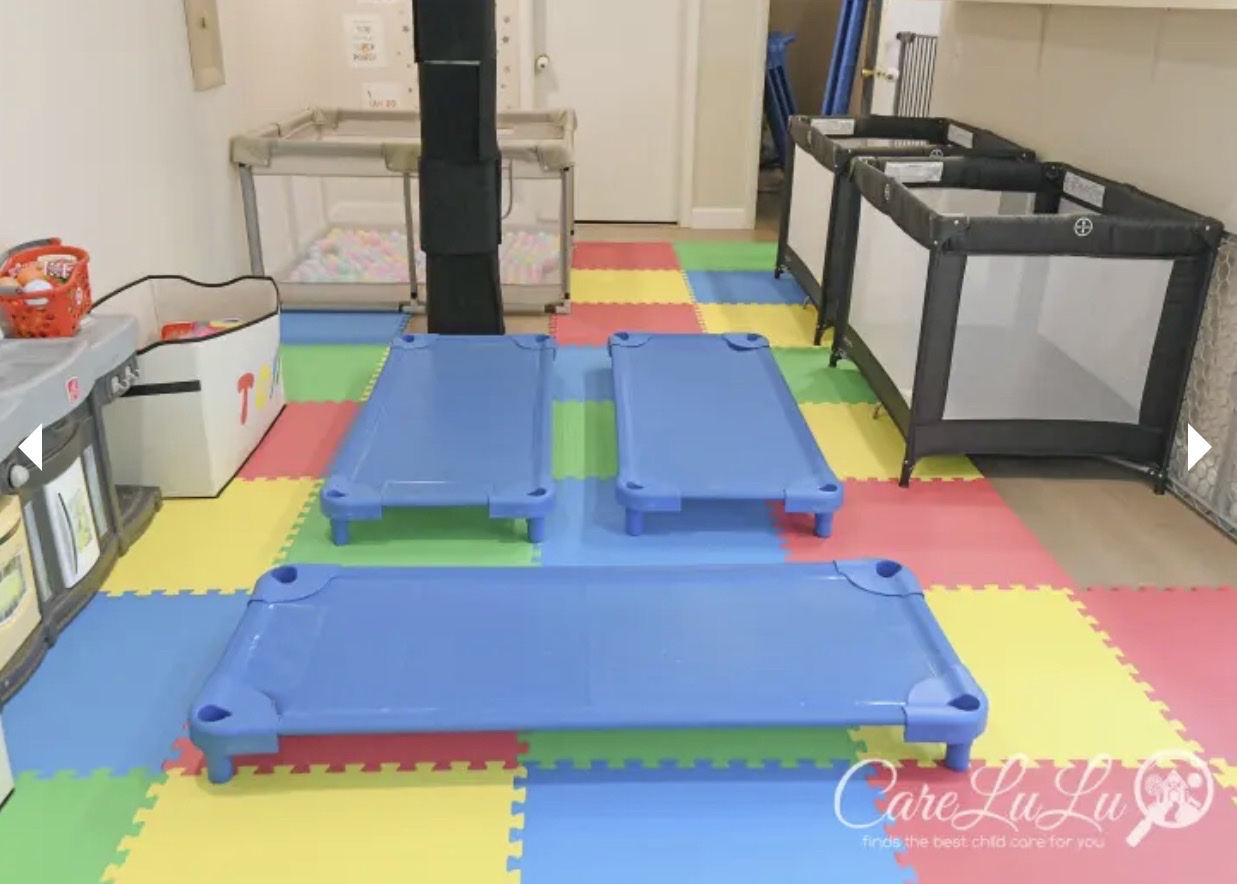 Nap and rest area with cots and cribs